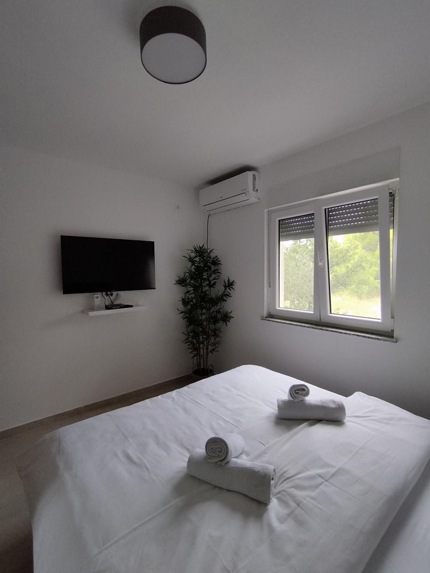 Old Town Paklenica Apartment Starigrad Room photo